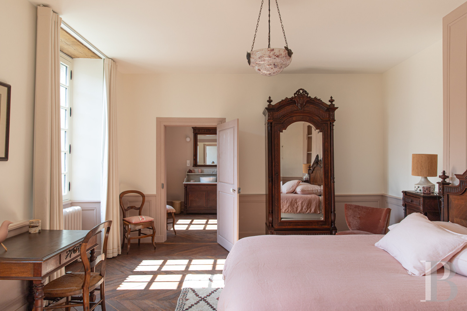 A carefully renovated 19th-century family home in the Plateau de Millevaches nature reserve in Flayat  - photo  n°28